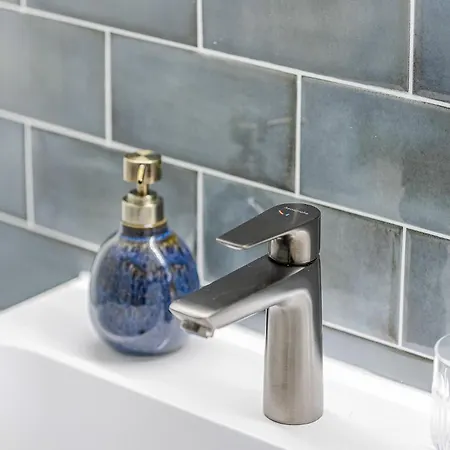 아파트 Im Herzen Der Pfalz - Urlaub In Der Rebenkoje Ruppertsberg